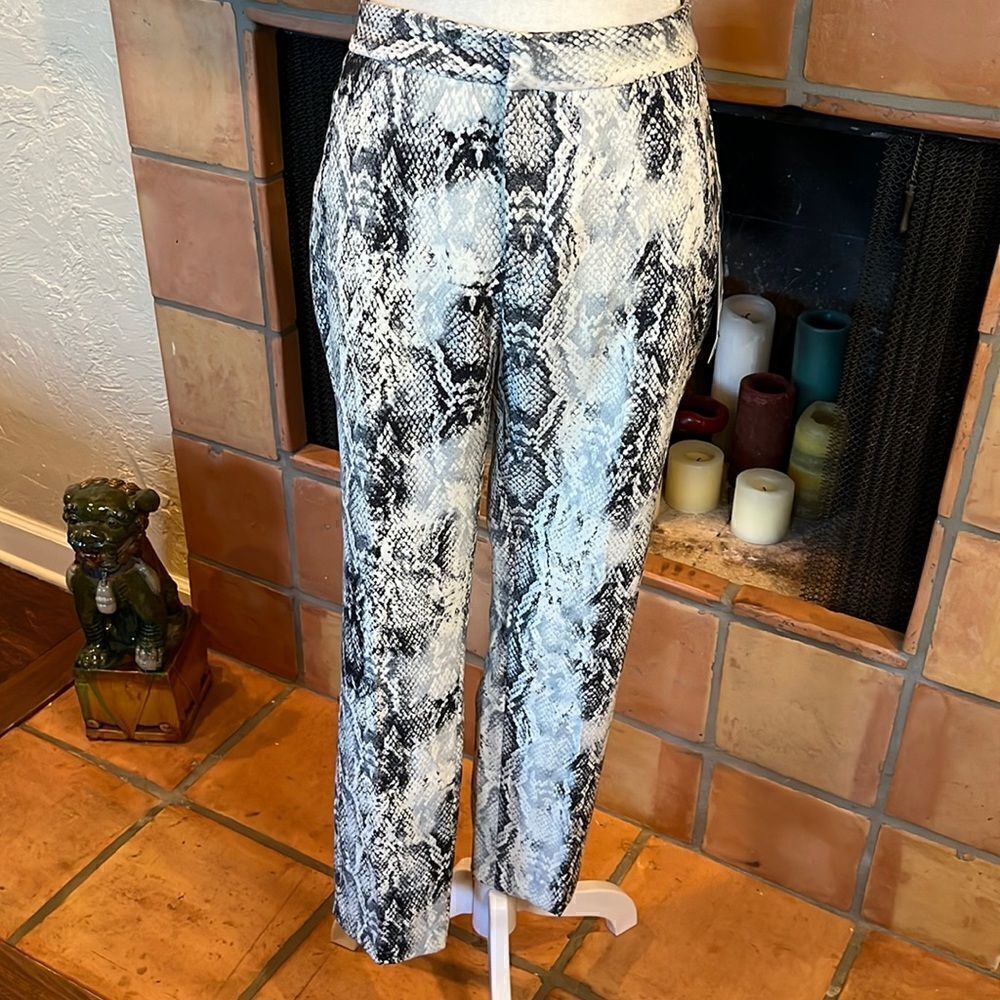 Zara, black and white snakeskin print tapered pants, M!